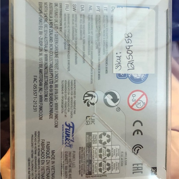 FUNKO WHAT IF MARVEL ZOMBIE CAPTAIN AMERICA #941 - Picture 5 of 6